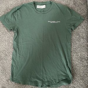 Abercrombie tshirt